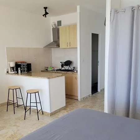 Agreable Avec Vue A - 30 M² Avec Acces شقة أجاكسيو