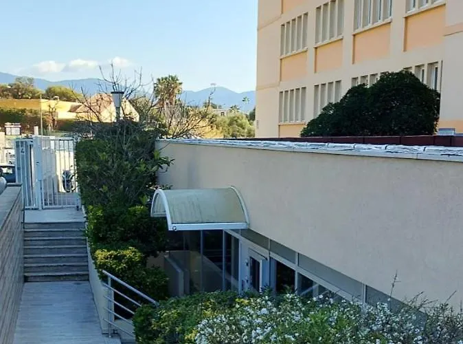 Agreable Avec Vue A - 30 M² Avec Acces Apartment